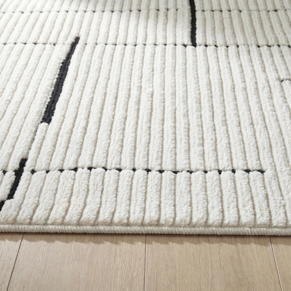4' X 6' Cream and Green Abstract Distressed Area Rug