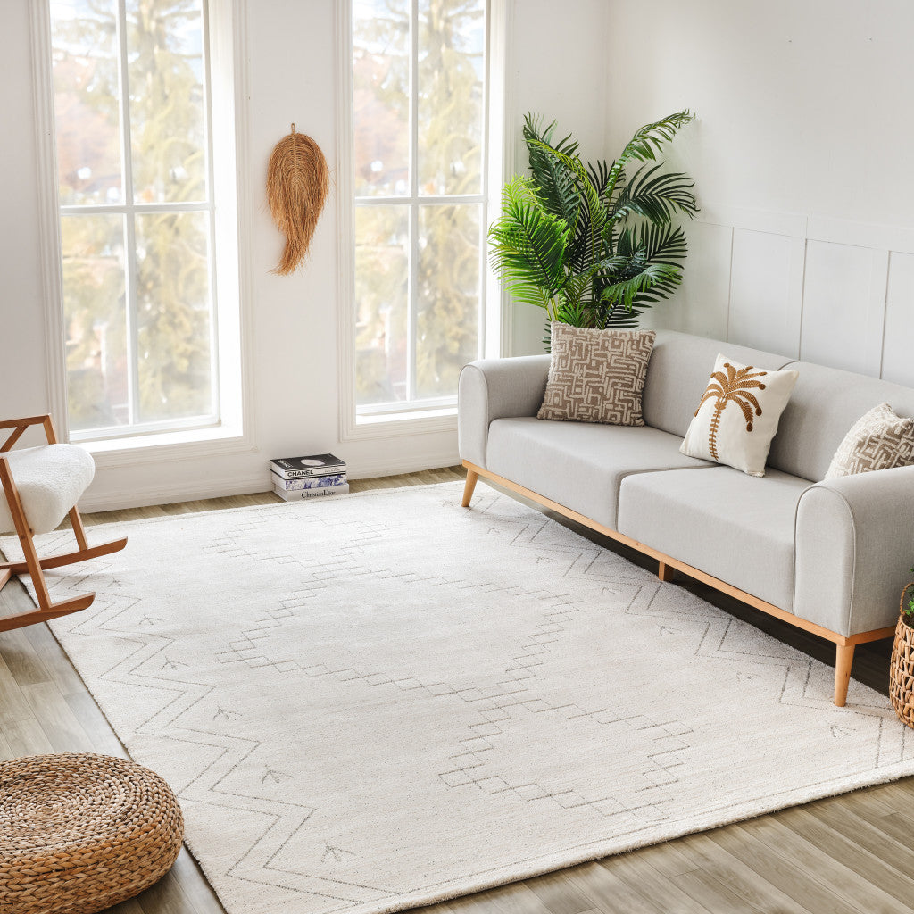 4' X 6' Cream and Beige Abstract Distressed Area Rug