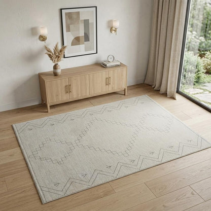 4' X 6' Cream and Beige Abstract Distressed Area Rug