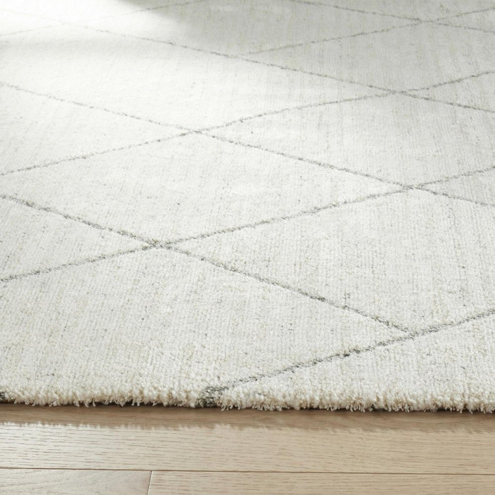 8' X 11' Cream and Beige Abstract Distressed Area Rug