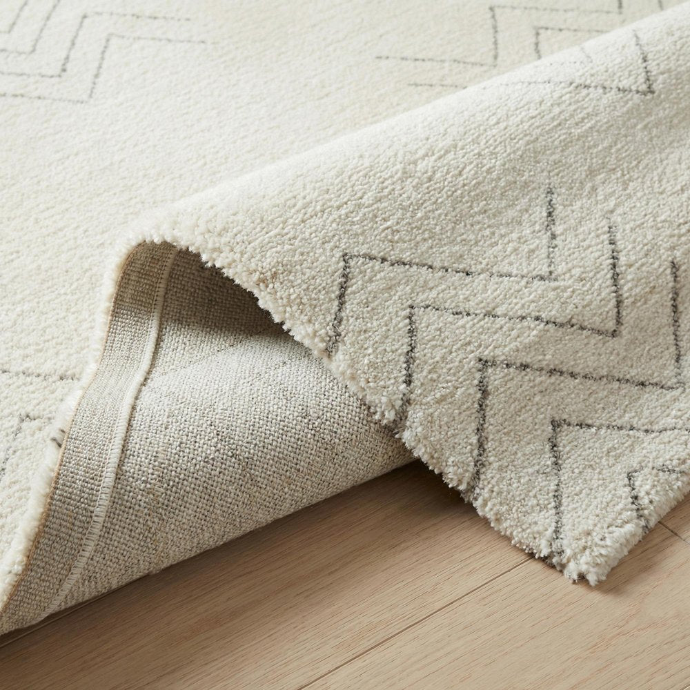7' X 10' Cream and Beige Abstract Distressed Area Rug