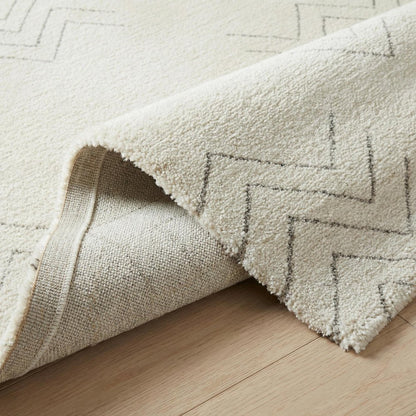 7' X 10' Cream and Beige Abstract Distressed Area Rug