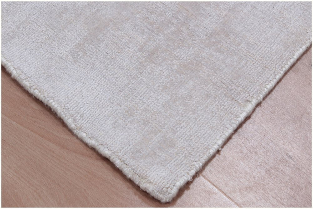 8' X 10' Taupe Hand Loomed Area Rug