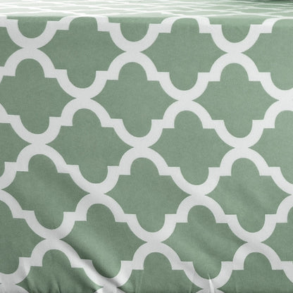 Four Piece Green and White Quatrefoil Microfiber California King Sheet Set