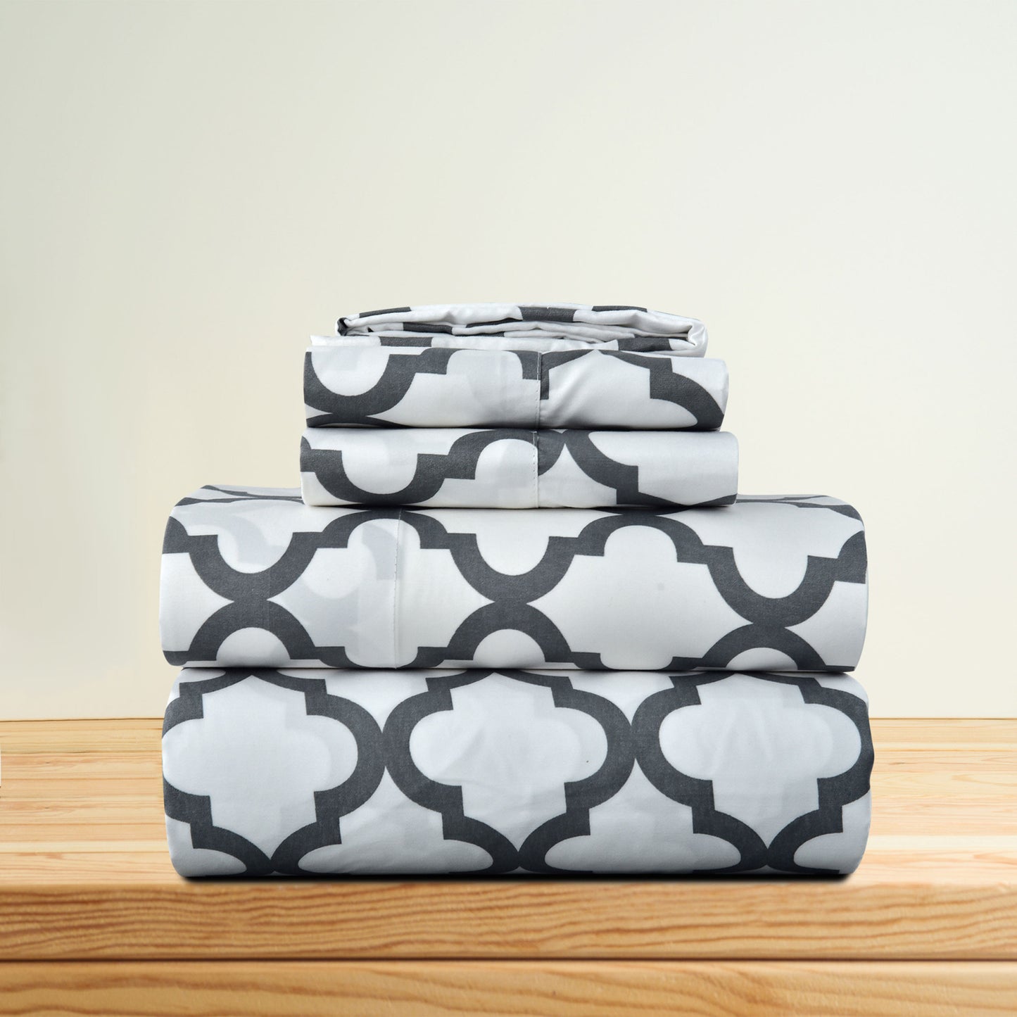 Four Piece White and Charcoal Quatrefoil Microfiber California King Sheet Set