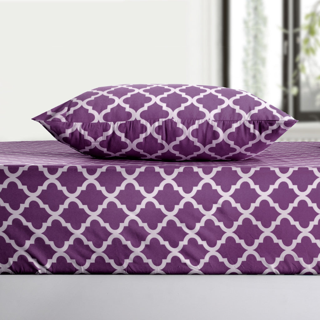 Four Piece Purple and White Quatrefoil Microfiber Queen Sheet Set