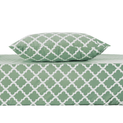 Three Piece Green and White Quatrefoil Microfiber Twin XL Sheet Set