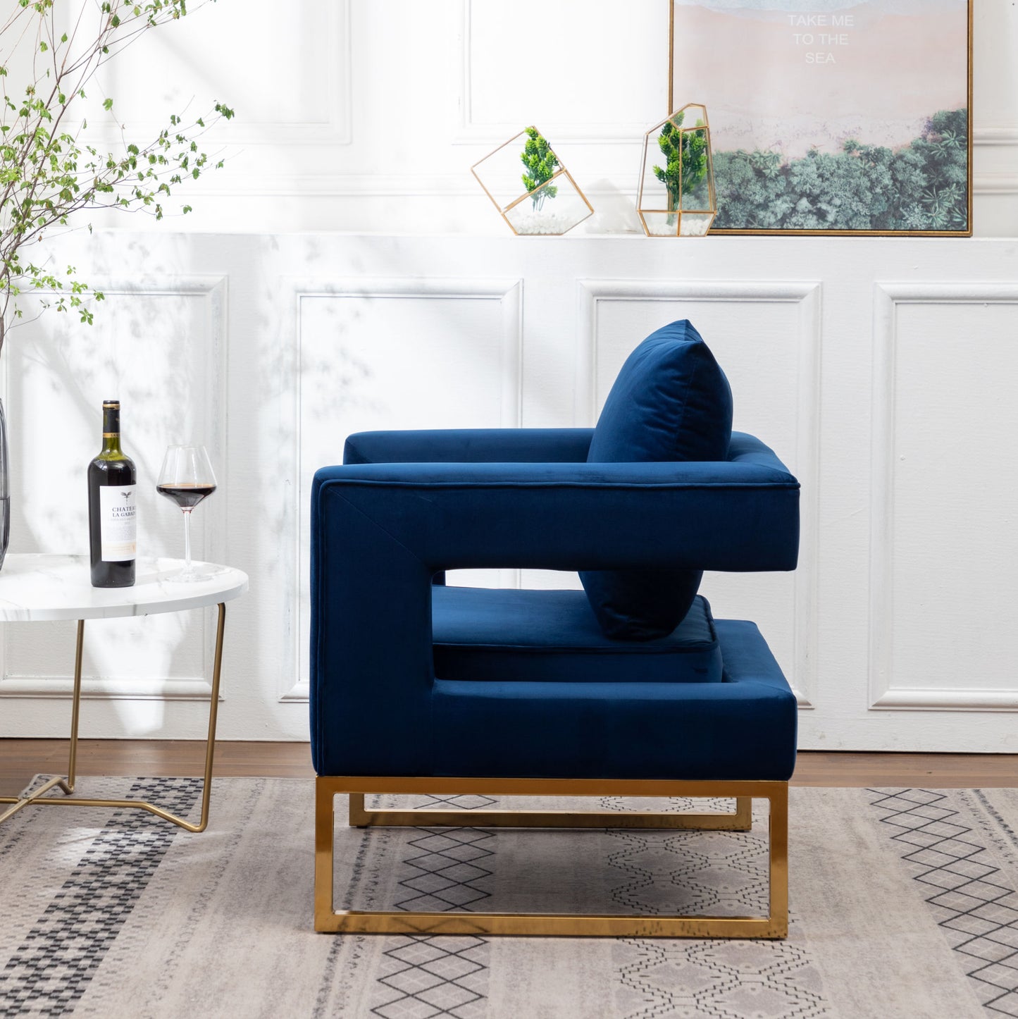 Contemporary Upholstered Accent Arm Chair in Blue